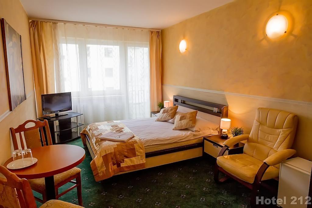 Hotel 212 Varšava Pokoj fotografie