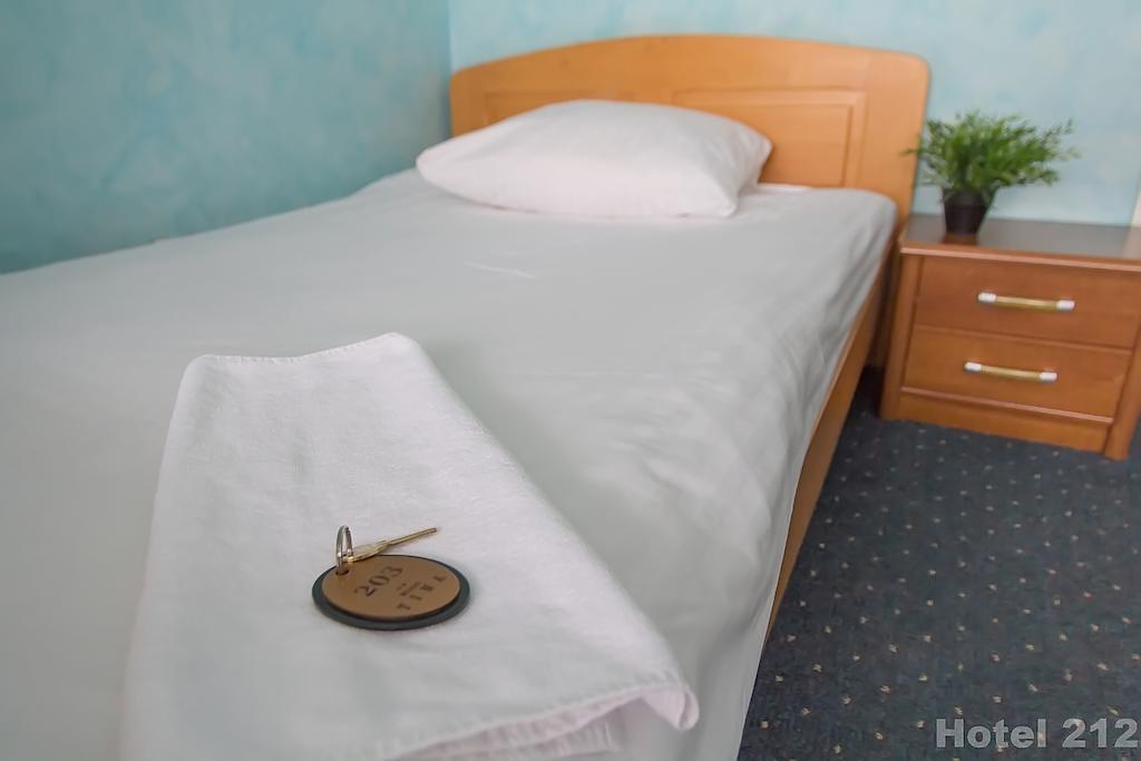 Hotel 212 Varšava Pokoj fotografie